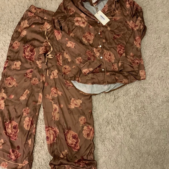 Women’s matching Mia Joy pajama set - Picture 1 of 6